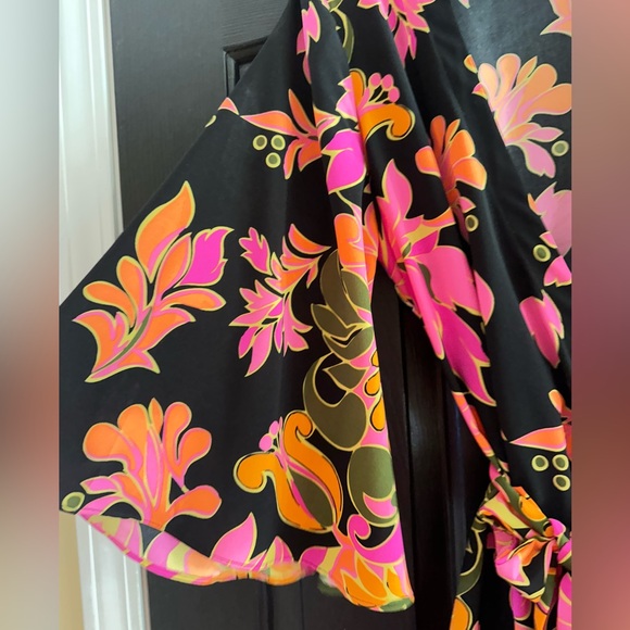 Julie Brown wrap mini dress. - Picture 2 of 3